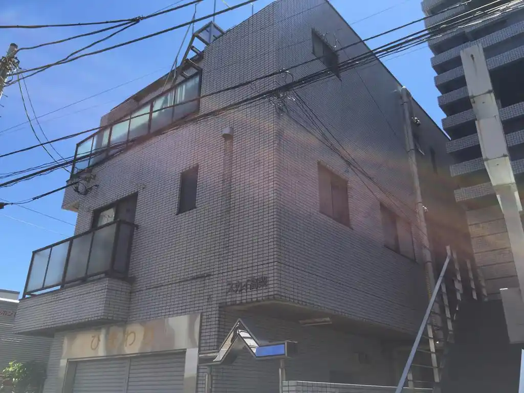 スカイ高梨 外観